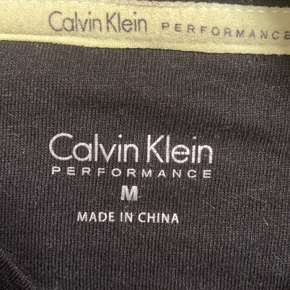Calvin Klein Sweatshirt - Picture 4 of 6